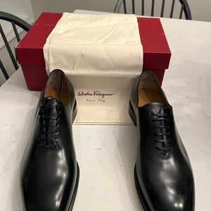 Salvatore Ferragamo Carmelo Nero Calf Shoes